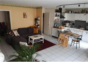 t4 à la location -   69100  VILLEURBANNE, surface 84 m2 location t4 - UBI444593141